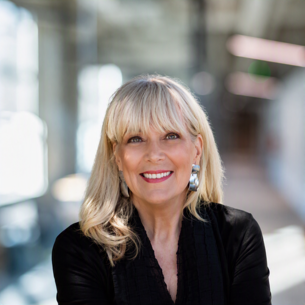 Headshot of Denise